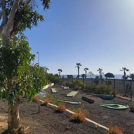 Azul Tuscan Playa Y Piscina Appartamento Costa Teguise